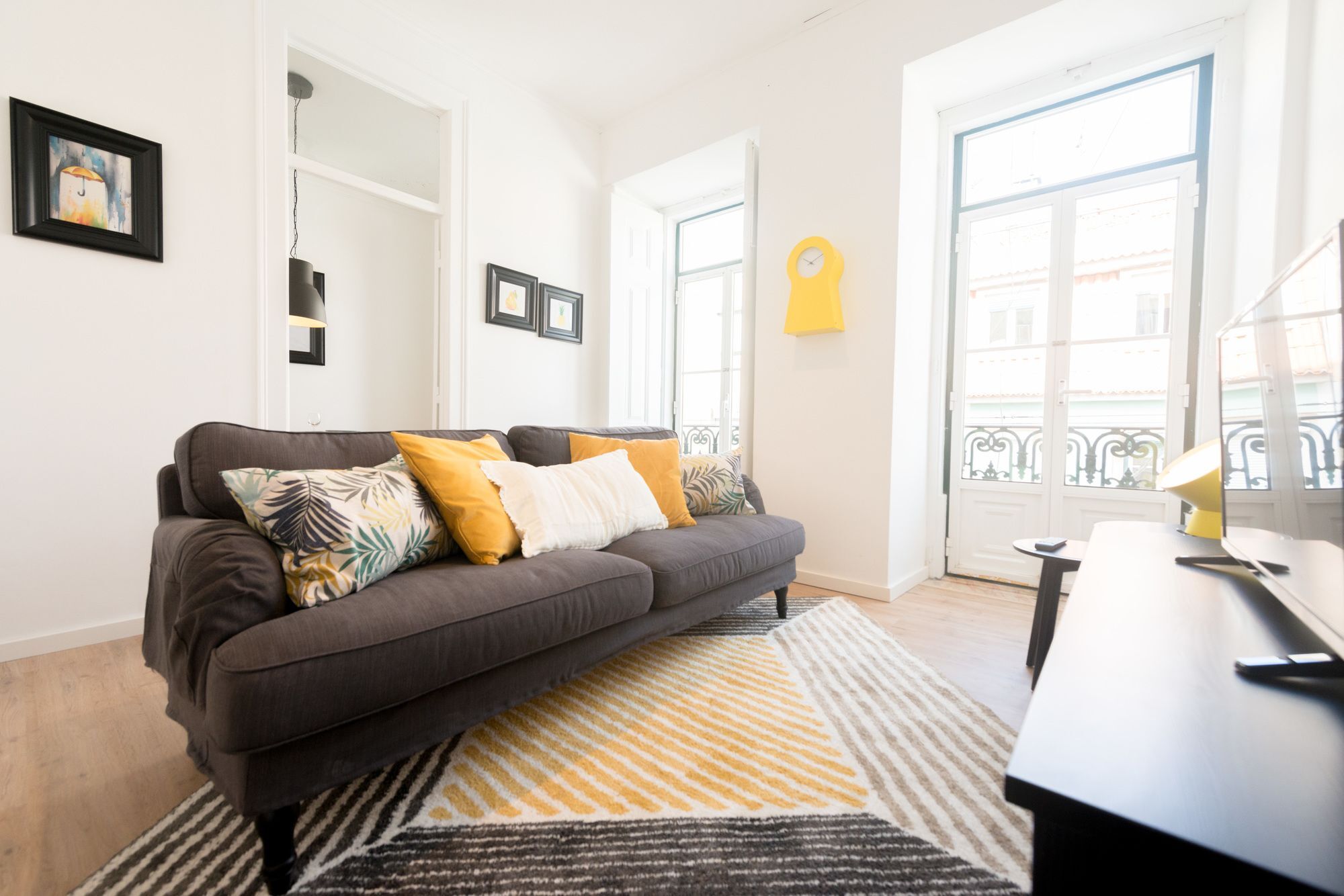 Apartment Typical Almirante By Homing